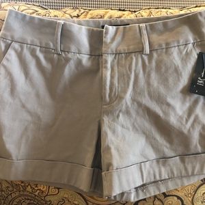 INC Urban Olive Shorts Regular Fit - 10 Petite NWT